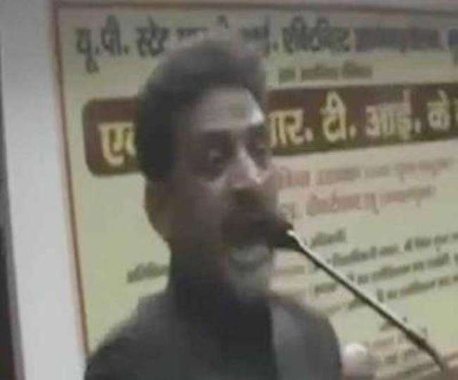 उत्तर प्रदेश के सूचना आयुक्त हाफिज उस्मान ने मंच पर लगाए 'जय श्रीराम' के नारे