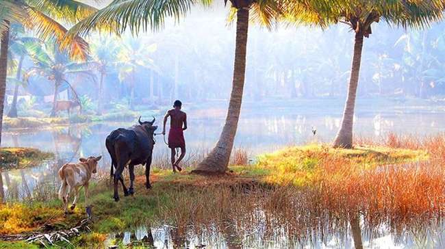 तो इसलिए ईश्वर किसी को दे रहा है और किसी से छीन रहा है