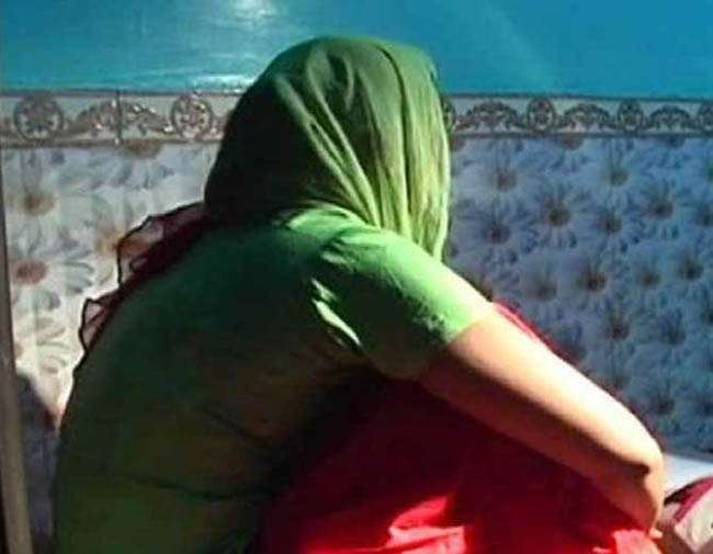 15 साल की भतीजी ने चाचा से रचाया ब्याह, बोली, जनम-जनम तक रहूंगी साथ