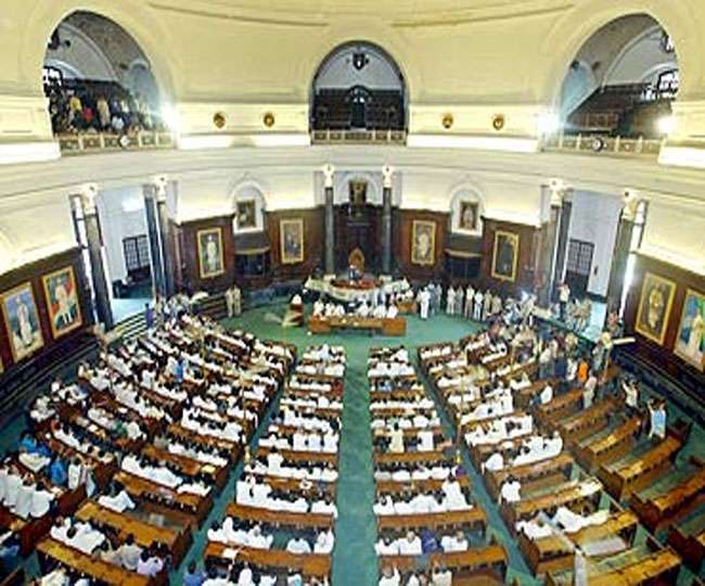 आधी रात को डंका बजाकर पीएम मोदी करेंगे जीएसटी की शुरूआत