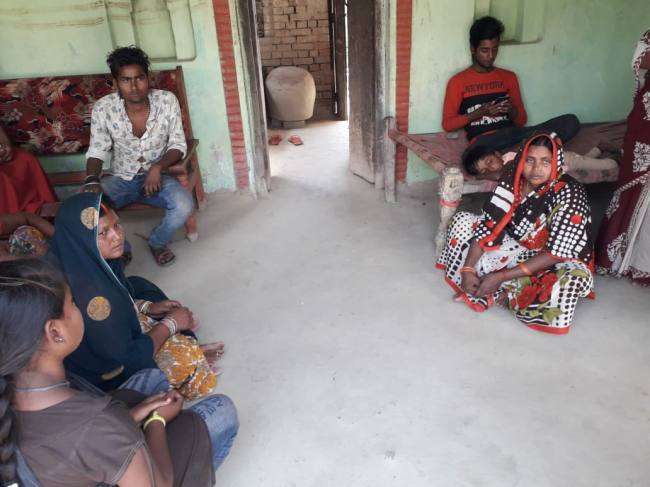 पहले छेड़खानी की फिर दलित बस्ती पर तलवार लेकर हमला बोला