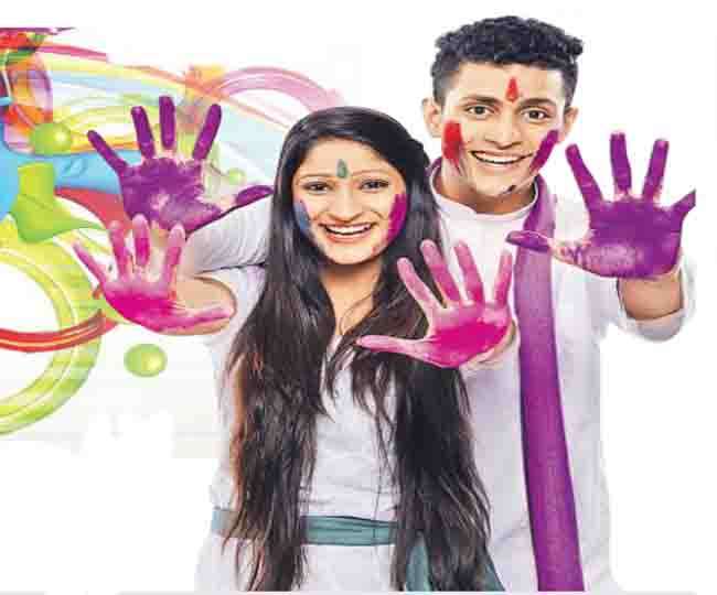 कहीं स्किन के लिए हानिकारक न साबित हो जाये होली के ये रंग
