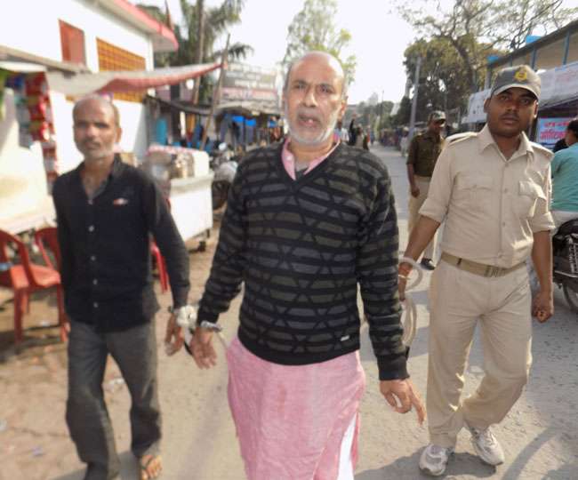 बहू पर गलत नजर रखने के आरोप में राजद नेता गिरफ्तार, जानिए मामला