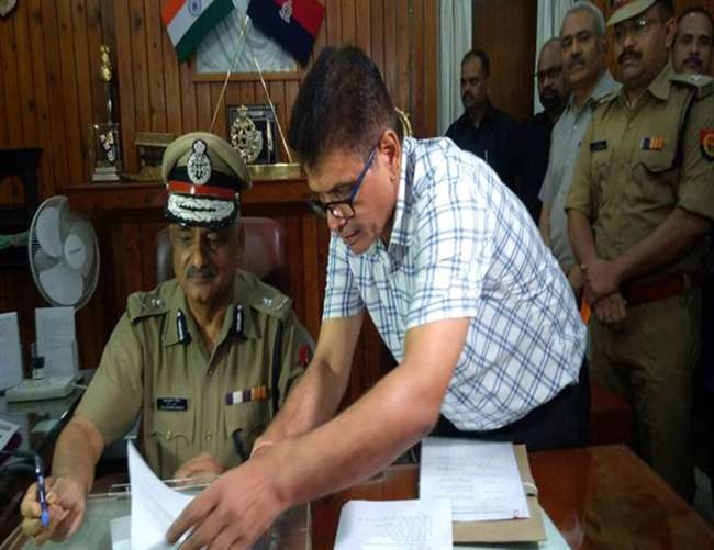 पद संभालते ही बोले डीजीपी- यूपी में अब नहीं चलेगी किसी की गुंडागर्दी