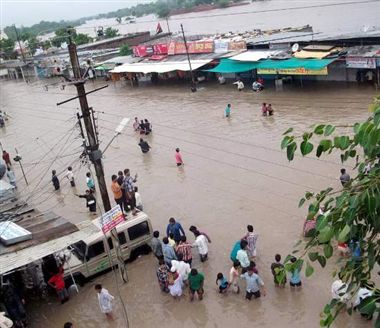 राजस्थान में भारी बारिश से तबाही, 20 की मौत