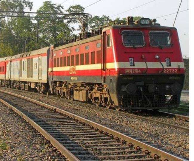 पाकिस्तान के बाद अब यहां से बांग्लादेश के लिए चलेगी ट्रेन, जानिए...