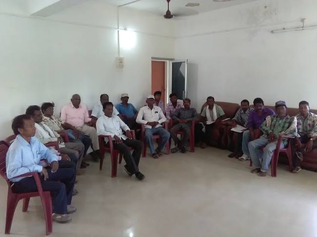 ग्राम प्रधानों ने किया आदिवासी विकास समिति गठन का विरोध