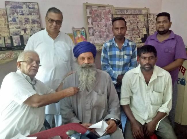 70 मरीजों की सेहत जांच नि:शुल्क दवाइयां दीं