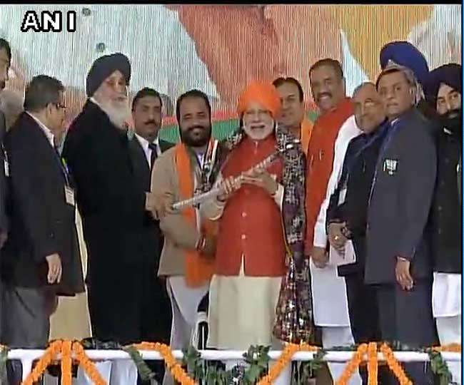 पंजाब विधानसभा चुनाव: मोदी ने कहा- बेईमानों से नहीं डरता, भ्रष्टाचार से जंग जारी रहेगी