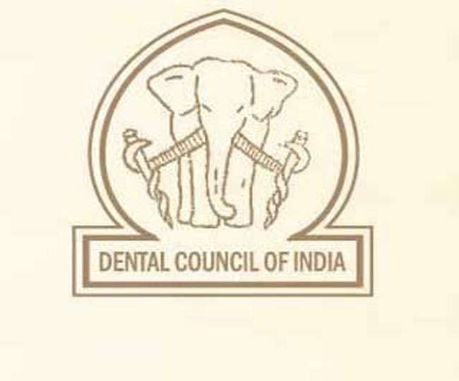 डेंटल छात्रों का दाखिला रद करने के आदेश पर रोक