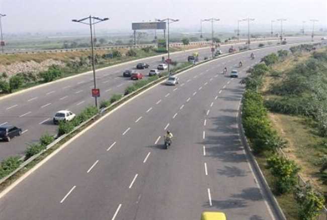 NH-24 चौड़ीकरण में अतिक्रमण बनी बाधा, हटेगा AAP का भी कार्यालय