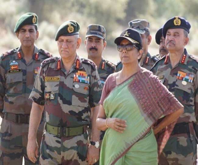 सर्जिकल स्ट्राइक के एक साल पूरे, श्रीनगर और सियाचिन जाएंगी निर्मला सीतारमण सर्जिकल स्ट्राइक के एक साल पूरे, श्रीनगर और सियाचिन जाएंगी निर्मला सीतारमण