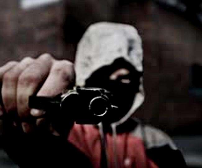 सात राज्यों की पुलिस इस गैंग के पीछे, खाकी वर्दी को बना रहे ढाल