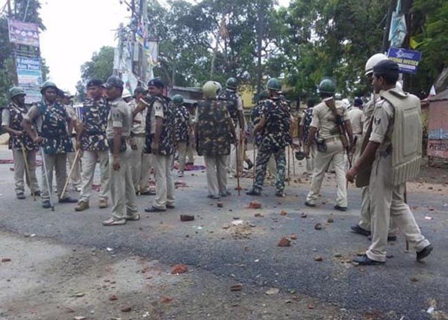 Pics: अनंत समर्थकों का दक्षिण बिहार पर कब्जा, असहाय हुई पुलिस
