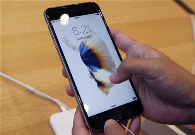 क्या आपको मिला iPhone 6s...!