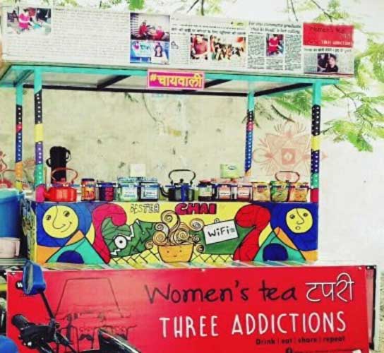 उदयपुर की इस लड़की ने टी स्टॉल खोलकर की अपने करियर की शुरुआत, जानें उनकी कहानी