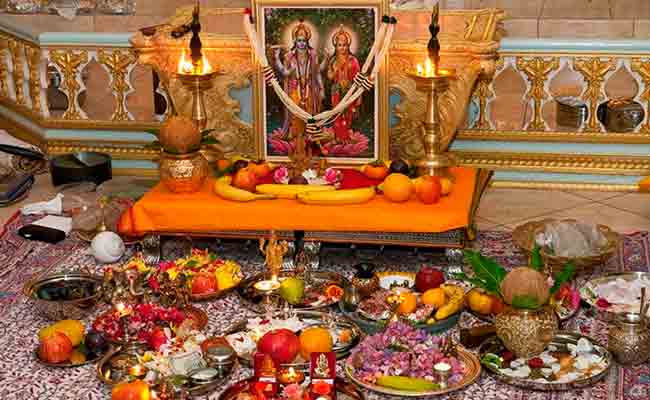//www.jagranimages.com/images/diwali-main-pic_2017_10_18_133712_s.jpg