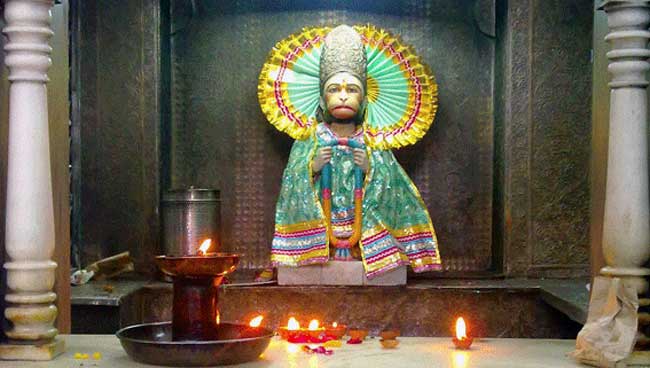 दिल्ली के इस मंदिर में संत तुलसीदास ने रची थी हनुमान चालीसा, देखें तस्वीरें