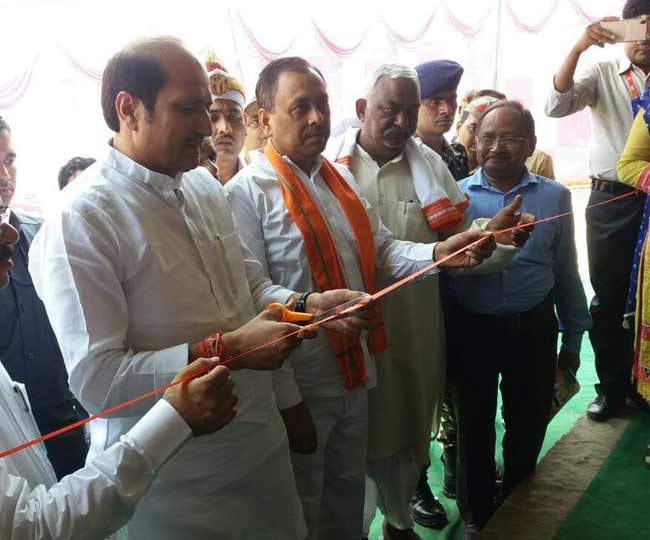 तस्वीरों में देखें-इंसेफलाइटिस मिटाने को योगी सरकार का विशेष अभियान