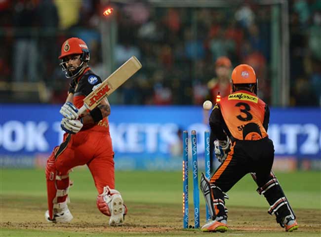Photos: RCB ने रोमांचक मुकाबले में SRH को 14 रन से हराया