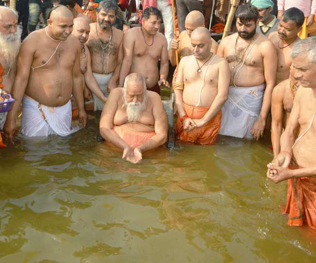 तस्वीरों में देखें-मौनी अमावस्या पर उमड़ा आस्था का सैलाब