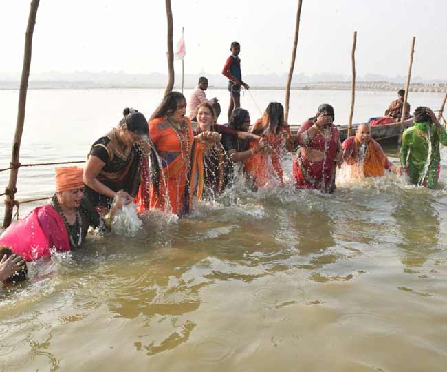 तस्वीरों में देखें-मौनी अमावस्या पर उमड़ा आस्था का सैलाब