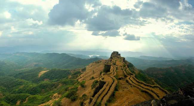 राजगढ़ का किला, महाराष्ट्र