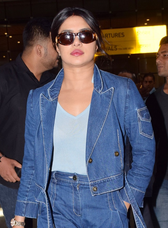 //www.jagranimages.com/images/marchoprapriyankaair_2019_2_28_145154_s.jpg