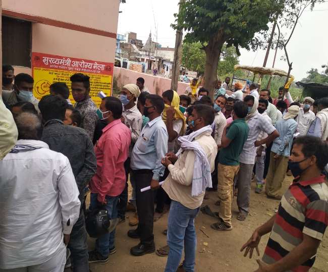 गोरखपुर में प्रधान व क्षेत्र प्रचायत सदस्य प्रत्याशियों का हंगामा Gorakhpur News