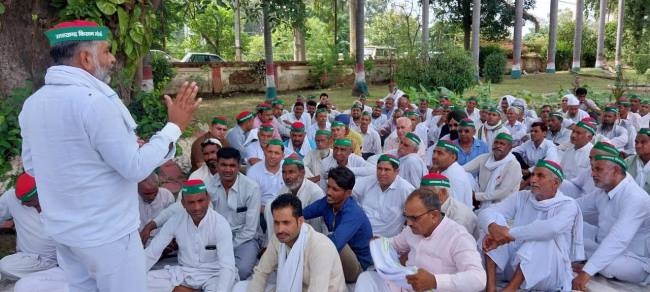 सरकार किसानों को यूरिया और डीएपी दिलाने में नाकाम: रोड