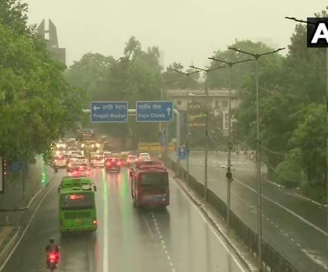 Monsoon Weather Forecast 2021 Rain: दिल्ली-एनसीआर में अगले कुछ घंटों के दौरान तेज बारिश के आसार