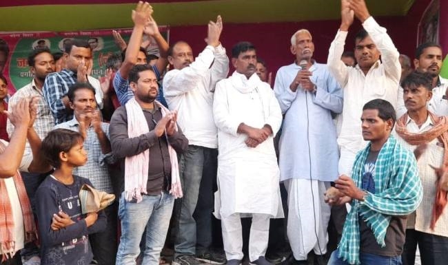 सबके साथ व सहयोग से बेहतर बनेगा बिहारीगंज : ई. प्रभाष