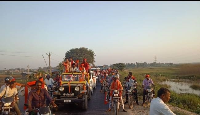 शील के समर्थन में निकला बाइक जुलूस