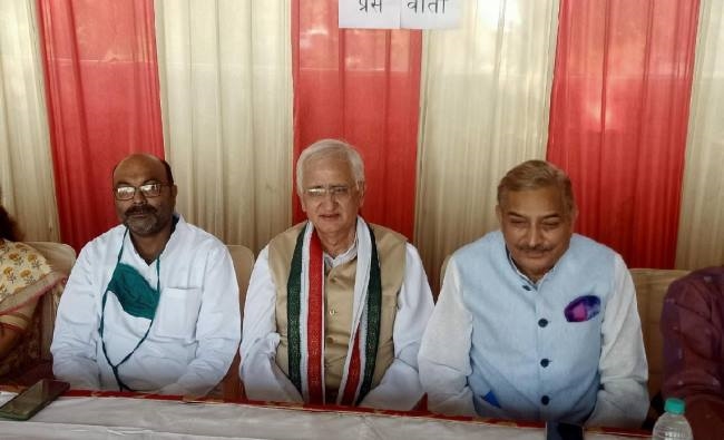 अपराधियों पर कार्रवाई में जातीय भेदभाव कर रही भाजपा : सलमान खुर्शीद