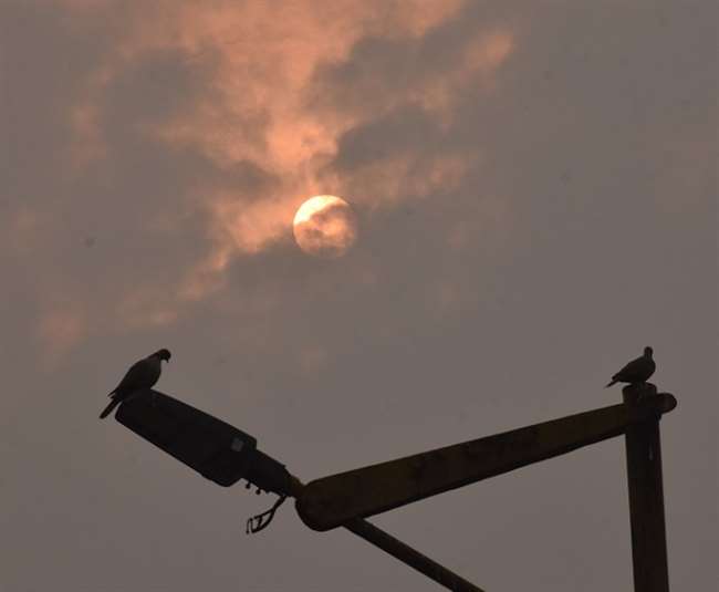 Weather Update Kanpur: अब बारिश के आसार, चल पड़ी मौसम में बदलाव की बयार