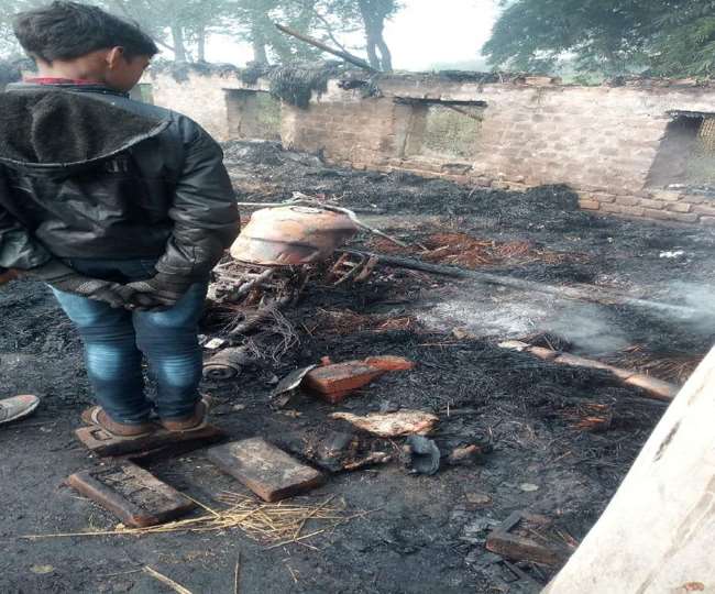 पटना के पोल्ट्री फार्म में लगी भीषण आग, जलकर मर गईं 15 सौ मुर्गियां Patna News