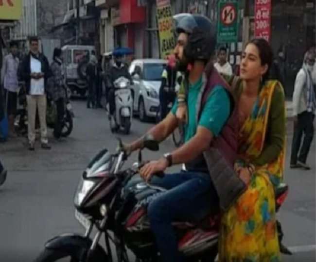'फर्जी' नंबर प्लेट वाली बाइक पर सारा अली खान को घुमाना विक्की कौशल को पड़ा भारी, पुलिस में दर्ज हुई शिकायत
