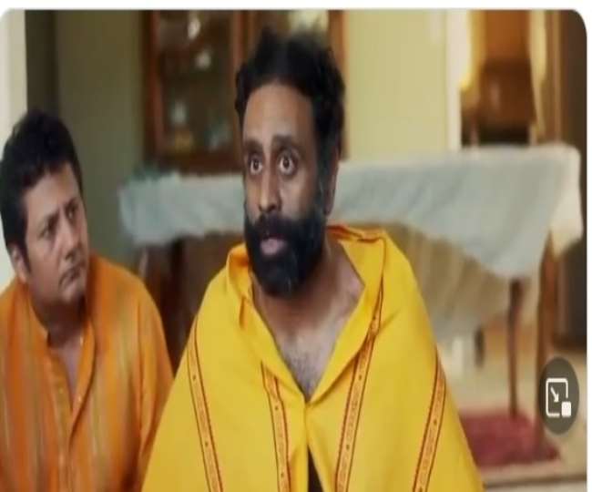 गृह प्रवेश के दौरान पंडित जी ने की ऐसी पूजा, वीडियो देख हंसी नहीं रोक पाएंगे