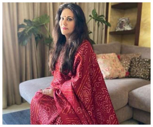 रामायण की सीता ने बीजेपी नेता लालकृष्ण आडवाणी संग शेयर की थ्रोबैक तस्वीर, आप भी देखें