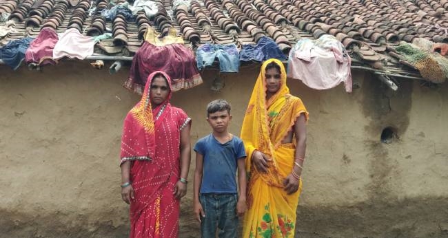 खपरैल मकान में गुजारा करता है पूर्व बीडीसी का परिवार