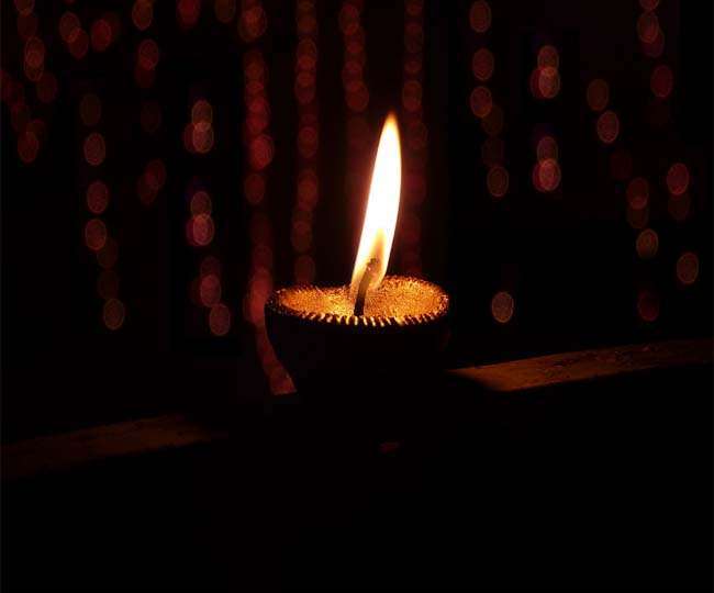 जानिये कब है कामिका एकादशी व्रत और इसका महत्व, भगवान विष्णु का पूजन देता है विशेष फल