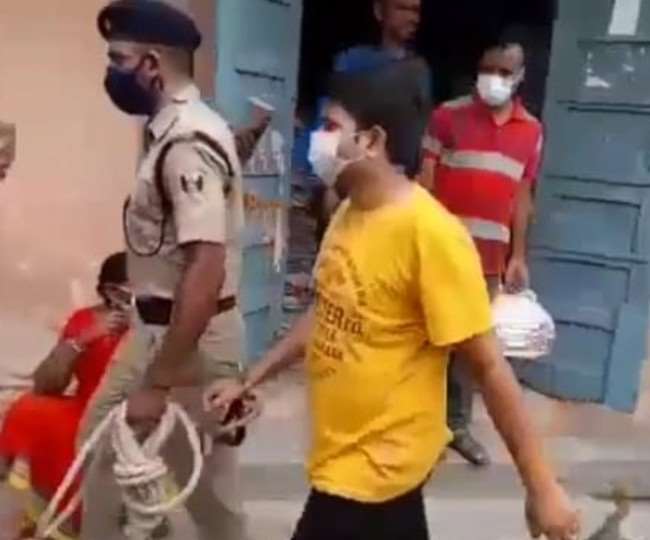 Katihar Mayor Murder Case : फिल्मी स्टाइल में चलती ट्रेन पर चढ़े थे आरोपी, रेलवे क्वार्टर कनेक्शन खंगाल रही पुलिस