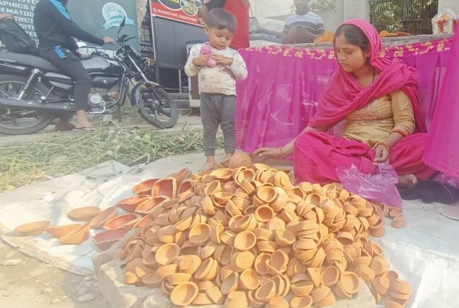 कौशल के बल पर सोना बनी मिट्टी