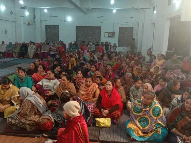 हमें सुख-दुख अच्छे और बुरे कर्मो के अनुसार मिलते हैं : स्वामी विज्ञानानंद