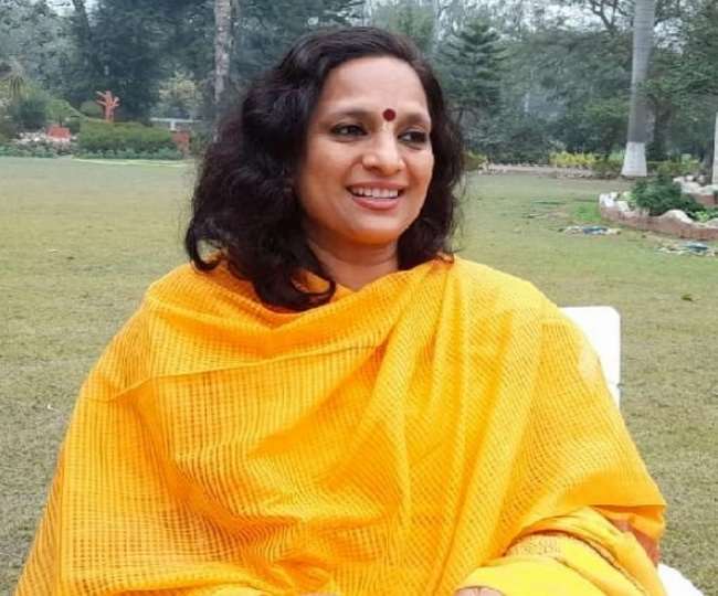 हरियाणा की पूर्व आइपीएस भारती अरोड़ा के तो अब गिरिधर गोपाल, दूसरा न कोई; वृंदावन बनेगा बसेरा