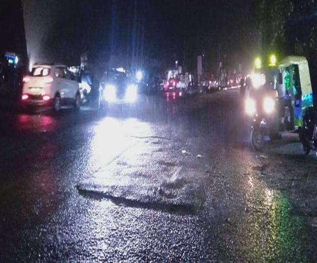 Jalandhar Weather Update: जालंधर में तेज बारिश ने बदला मौसम का मिजाज, तापमान में गिरावट