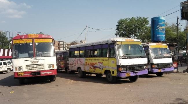 ट्रेन, बस दौड़ने से सफर हुआ आसान