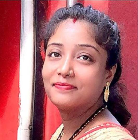 सारण के मौना साढ़ा रोड में सड़कों पर पसरा कचरा
