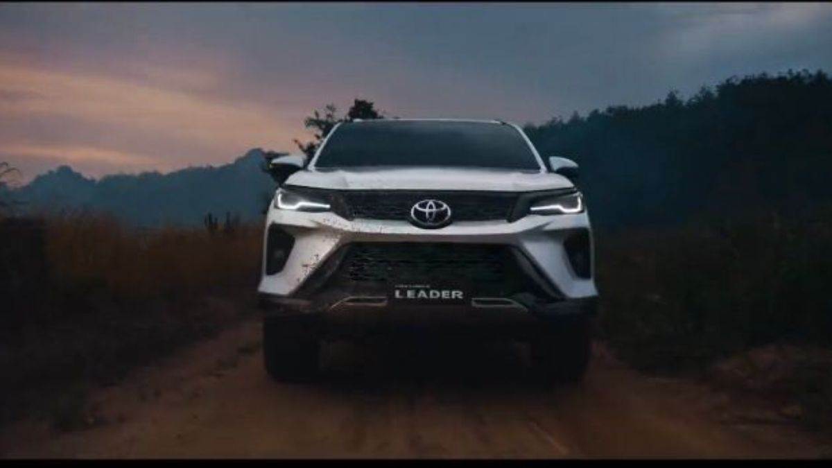 Toyota Fortuner का नया वेरिएंट Leader लॉन्च, आधुनिक सेफ्टी फीचर्स से है लैस