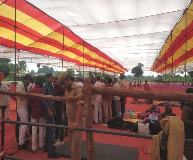 Kisan Mahapanchayat: सूबे के सियासी समीकरण बदल सकती है टूंडला की किसान महापंचायत